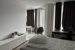 Geschmackvolle 1-Raum-Wohnung mit Balkon und Einbauküche in Berlin Schmargendorf (Wilmersdorf) – Breite Straße 42a, 14199 Berlin – Vorschaubild 2