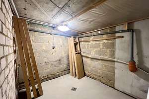 Eigennutzung, Kapitalanlage oder beides? Modernisiertes EFH und MFH mit großem Grundstück in Remagen – Die vollständige Adresse der Immobilie erhältst du vom Anbieter., 53424 Remagen – Vorschaubild 38