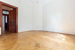 Traumhafte Wohnung in freistehender Villa | saniert | Parkettboden | Stellplatz möglich | ab sofort – Theodor-Neubauer-Straße 19b, 4318 Anger-Crottendorf, Leipzig – Vorschaubild 19