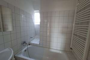 Saniertes modernes Appartement mit separater Wohnküche  in Bilk – Suitbertusstr. 101, 40223 Bilk, Düsseldorf – Vorschaubild 7