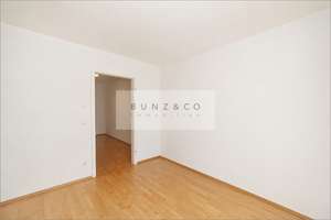 Provisionsfrei: Gemütliche Dachgeschoss-Wohnung mit Westbalkon und Alpenblick! – Sankt-Wendel-Str 45, 81379 Thalkirchen, München – Vorschaubild 4