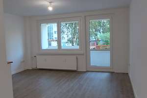 Familien willkommen, Ihre neue 4-Zimmer-Wohnung wartet! – Berzdorfer Str. 12, 1239 Prohlis-Nord, Dresden – Vorschaubild 4