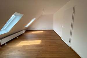 Umfangreich modernisiertes Backsteinreihenhaus mit Garten & Garage – 10 Min. zum Strand – Kleiner Belt 3, 23570 Travemünde, Lübeck – Vorschaubild 17