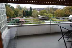 Wohnung mit Wohnschlafzimmer, Küche Diele Bad Balkon. – Leverkusen – Vorschaubild 3