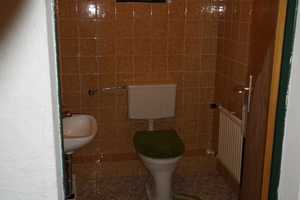 Nähe Wasserburg, ruhige Lage, großer Garten, für Familie mit Kindern ideal, Renovierung erforderlich – Rosenheim (Kreis) – Vorschaubild 44