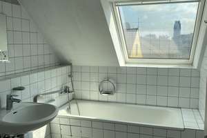 Klimatisierte und renovierte 2 1/2 Zimmer Dachgeschosswohnung mit Terrasse in Duisburg – Ulrichstr. 26, 47051 Altstadt, Duisburg – Vorschaubild 9