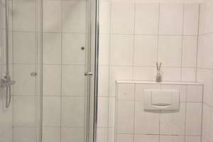Lichtdurchflutete 3-Zimmer-Wohnung mit großem Wohn-/Essbereich, Südwestbalkon mit Siebengebirgsblick – Die vollständige Adresse der Immobilie erhältst du vom Anbieter., 53639 Königswinter – Vorschaubild 17