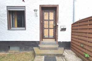 ++ MASSIVES MEHRGENERATIONENHAUS + 2 SONNENTERRASSEN + GARTEN IN GUTER LAGE!! ++ – Düren (Kreis) – Vorschaubild 2