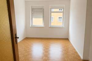 4-Zimmer-Wohnung in München Moosach / WG geeignet – Jakob-Hagenbucher-Straße 14, 80993 Alt-Moosach, München – Vorschaubild 4