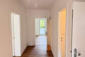 Nähe Aachener Weiher: frisch renovierte 2-Zi. Wohnung mit EBK + Balkon – Innere Kanalstraße 11, 50931 Lindenthal (Ortsteil), Köln – Vorschaubild 3