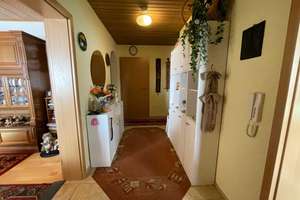 Attraktives Mehrfamilienhaus mit 3 Wohneinheiten am Schloßberg in Flossenbürg – Die vollständige Adresse der Immobilie erhältst du vom Anbieter., 92696 Flossenbürg – Vorschaubild 7