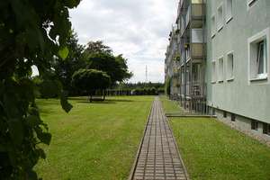 Neu renoviert, toll möbliert, 2-Zimmer mit SW-Balkon, Tageslichtbad und Fernblick! – Gasteiner Straße 15, 1279 Laubegast, Dresden – Vorschaubild 21