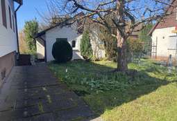 Garten und Garage