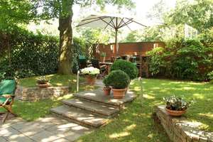 Stadthaus mit idyllischem Garten in bester Lage von Düsseldorf-Oberkassel – Oberkasseler Str. 36h, 40545 Oberkassel, Düsseldorf – Vorschaubild 12