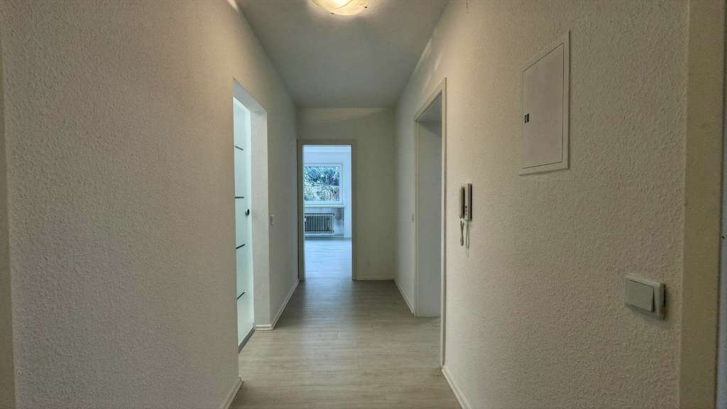 Immobilie in Weil am Rhein - Helle Souterraineinheit mit Terrasse, flexibler Raumgestaltung und sofortiger Bezugsfreiheit - Bild 3