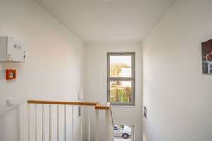 NEUBAU: Großzügige 2-Zi-Eigentumswohnung mit Balkon in Bothfeld | Barrierearm, KfW-55, PV-Anlage – Buchfinkstieg 3, 30657 Bothfeld, Hannover – Vorschaubild 38
