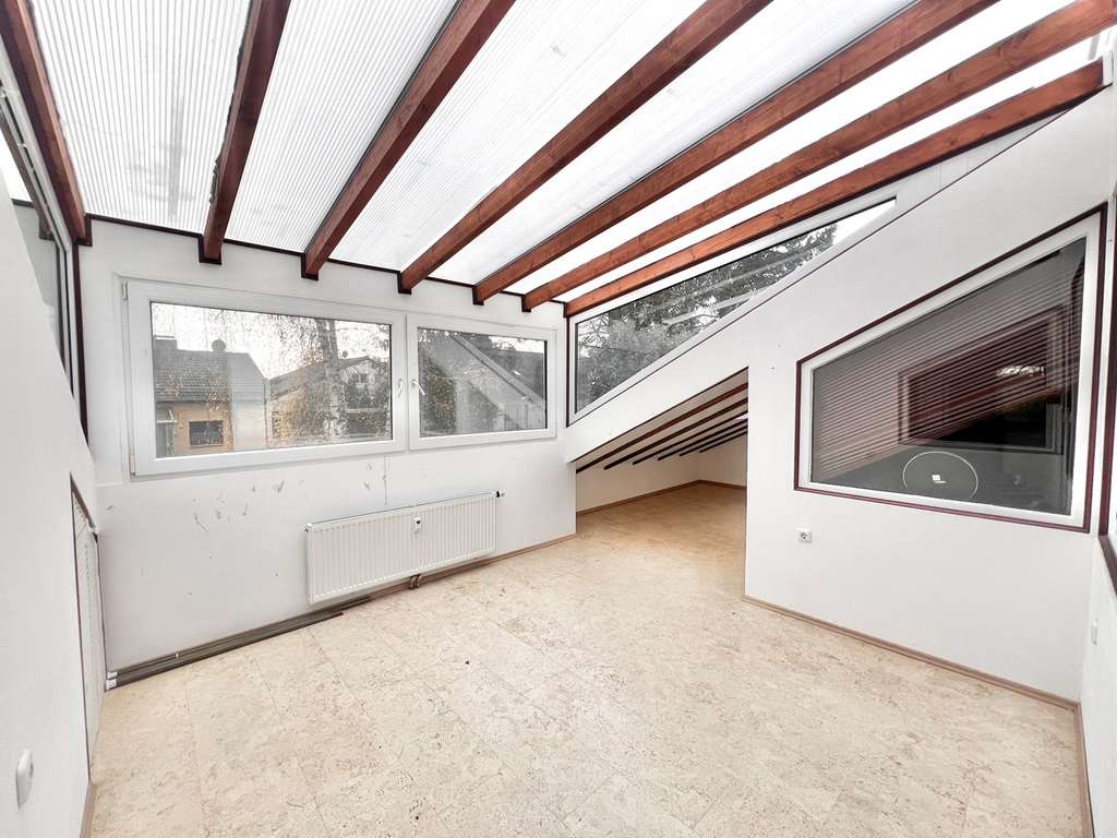 Immobilie in Dornstadt - Helle 3-Zimmer-Wohnung mit Wintergarten und Garage - Bild 3