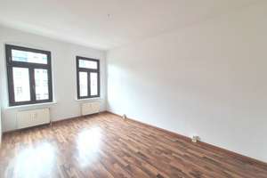Geräumige 3-Raum-Wohnung mit Balkon in Chemnitz-Hilbersdorf - Wohnkomfort in zentrumsnaher Lage – Zeißstraße 10, 9131 Hilbersdorf, Chemnitz – Vorschaubild 2