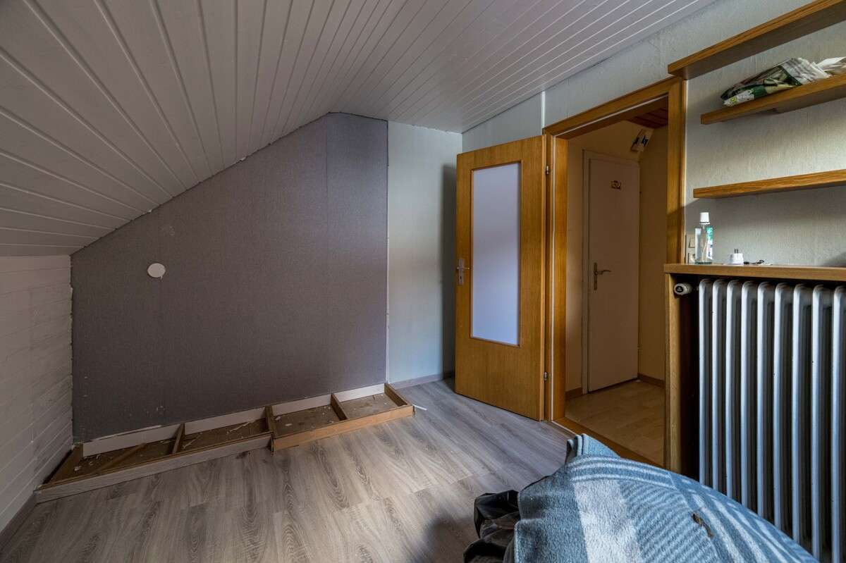 Immobilie in Geestland - Einzigartiges Einfamilienhaus in Debstedt: Geräumiges Wohnen mit zwei Garagen und großem Grundstück - Bild 14