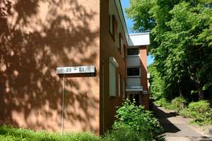 Attraktive 4,5 Zimmer-Eigentumswohnung im Hochparterre in ruhiger und grüner Lage.