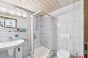 Gepflegte Hochparterrewohnung mit viel Platz und Balkon im Sahlkamp – Die vollständige Adresse der Immobilie erhältst du vom Anbieter., 30179 Sahlkamp, Hannover – Vorschaubild 9