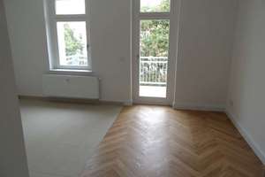 sehr schöne 5- Zimmerwohnung mit großem Balkon + 2 Bäder + Kamin + Klimaanlage + fairer Preis – Die vollständige Adresse der Immobilie erhältst du vom Anbieter., 4179 Leutzsch, Leipzig – Vorschaubild 2