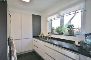 EDLES FREISTEHENDES EINFAMILIENHAUS MIT ZAUBERHAFTEM GARTEN! ÄSTHETIK- DESIGN - NATUR! – Die vollständige Adresse der Immobilie erhältst du vom Anbieter., 41189 Wickrathberg, Mönchengladbach – Vorschaubild 9