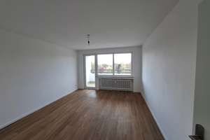 Ruhige 2-Zimmer-Wohnung mit Balkon im 4. OG in Köln – Auf dem Streitacker 28, 51149 Gremberghoven, Köln – Vorschaubild 5