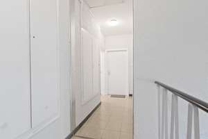 Stilvolles Studio-Penthouse mit Weitblick und Rendite – Alexanderstraße 48 / 50, 70182 Heusteigviertel, Stuttgart – Vorschaubild 3