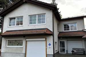 Mehrfamilienhaus zur Kapitalanlage mit Einbauküchen und Holzkaminen – Mendelssohnstr. 2, 8064 Zwickau – Vorschaubild 2