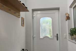 Sie lieben die Natur und ein schönes renoviertes Zuhause. Hier passt alles zusammen. – Hirzau 79, 94469 Deggendorf (Kreis) – Vorschaubild 5