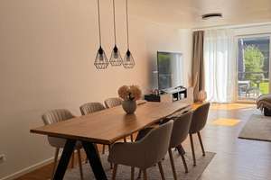 Attraktives 4,5-Zimmer-Reihenhaus mit gehobener Innenausstattung und EBK in Großhansdorf – Die vollständige Adresse der Immobilie erhältst du vom Anbieter., 22927 Großhansdorf – Vorschaubild 10