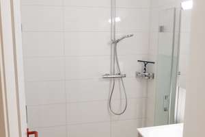 Großzügige 4,5-Zi-Whg im EG | 92 m² | 2 Balkone | Garage + Gemeinschaftsgarten - modernisiert – Dreizlerstraße 42, 70619 Heumaden, Stuttgart – Vorschaubild 4