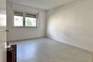 SANIERTE 2 ZIMMER KÜCHE BAD BALKON NÄHE ENTENFANG – Die vollständige Adresse der Immobilie erhältst du vom Anbieter., 76185 Mühlburg, Karlsruhe – Vorschaubild 12
