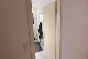 Wunderschöne Wohnung mit Sonnenterrasse in Düsseltal – Die vollständige Adresse der Immobilie erhältst du vom Anbieter., 40237 Düsseltal, Düsseldorf – Vorschaubild 2