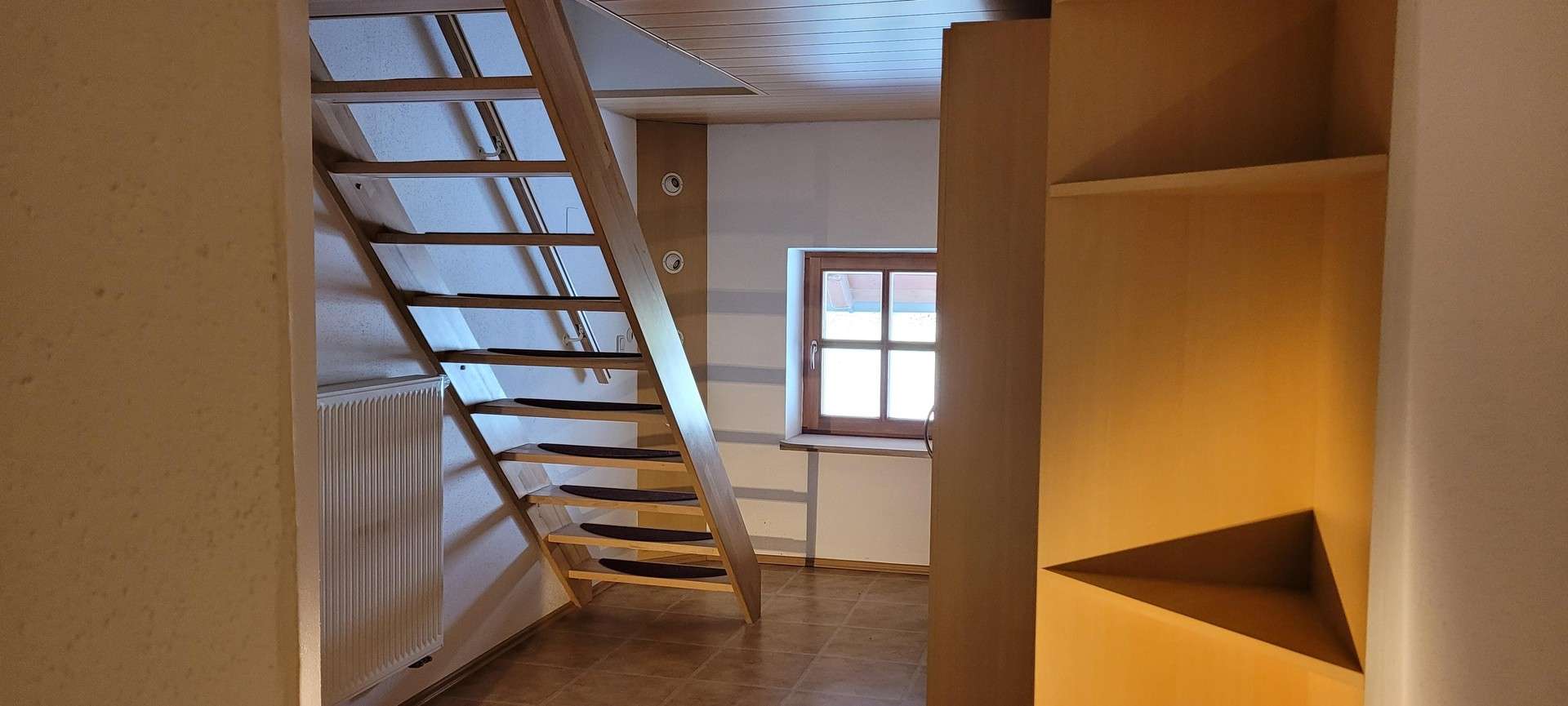 Immobilie in Unterdietfurt - Wohnhaus mit Werkstatt und Nebengebäude in ländlicher Lage zu verkaufen - Bild 15