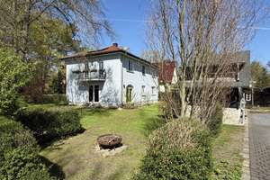 Repräsentatives Haus für die große Familie, weitläufiges Grundstück in ruhiger Lage Finkenkrug – Die vollständige Adresse der Immobilie erhältst du vom Anbieter., 14612 Falkensee – Vorschaubild 2