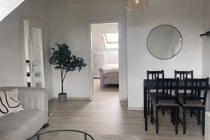 Nachmieter gesucht! 3 Zimmer DG Wohnung in Meerbusch Büderich