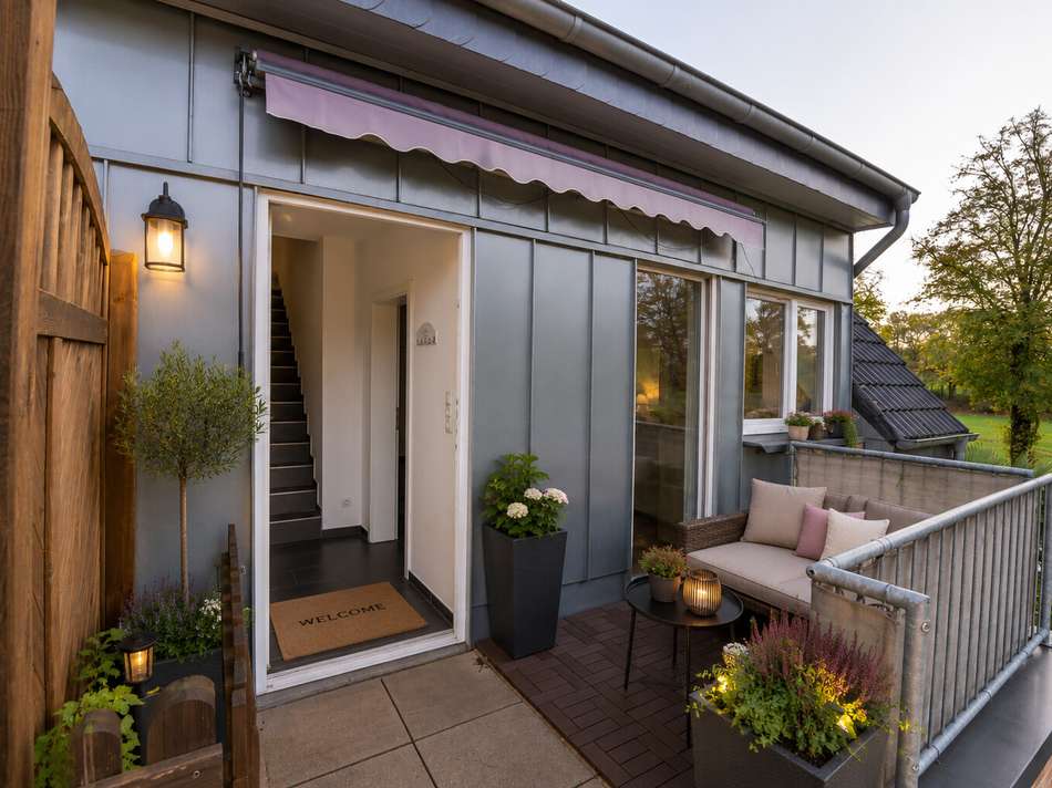 Wohnungseingang,Balkon