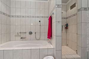 Property thumbnail 49