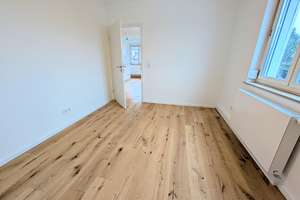 Soeben modernisierte 2-Zimmerwohnung mit Einbauküche in Kaltental – Die vollständige Adresse der Immobilie erhältst du vom Anbieter., 70569 Kaltental, Stuttgart – Vorschaubild 5