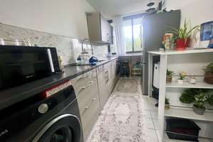 Helle 3-Zimmer-Wohnung mit Weitblick und Stellplatz in Köln-Weiden – Die vollständige Adresse der Immobilie erhältst du vom Anbieter., 50858 Weiden, Köln – Vorschaubild 6