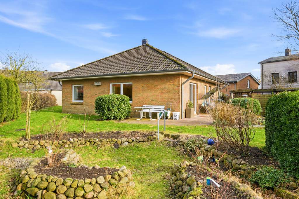 Immobilie in Harrislee - Sorglos ankommen - Barrierefreier Bungalow in zweiter Reihe - Bild 0