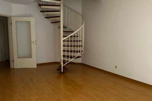 Großstadtfeeling pur: Atemberaubende Maisonette-Wohnung! – Schiersteiner Straße 37c, 65187 Rheingauviertel / Hollerborn, Wiesbaden – Vorschaubild 2