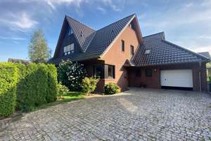 Top-Angebot ! Mehrgenerationen - 7 Zimmer Architektenhaus mit Einliegerwohnung in Toplage – Die vollständige Adresse der Immobilie erhältst du vom Anbieter., 14656 Brieselang – Vorschaubild 1