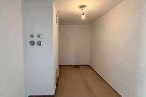 Traumhafte Maisonette Wohnung mit TG, EBK und 3 Balkonen – 40476 Derendorf, Düsseldorf – Vorschaubild 12