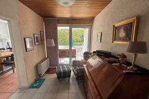Freistehendes Zweifamilienhaus mit Garten und Garage – tolles Zuhause mit vielfältigen Möglichkeiten – 60388 Bergen-Enkheim, Frankfurt am Main – Vorschaubild 7