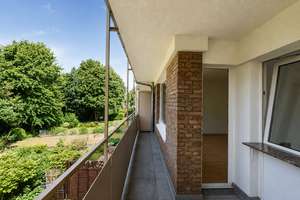 Geräumige 4-Zimmer-Wohnung mit Südwestbalkon und Blick ins Grüne in guter Wohnlage von KR-Uerdingen! – Die vollständige Adresse der Immobilie erhältst du vom Anbieter., 47829 Uerdingen, Krefeld – Vorschaubild 5