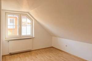 Vermietete Doppelhaushälfte mit kleinem Garten – Die vollständige Adresse der Immobilie erhältst du vom Anbieter., 26506 Norden – Vorschaubild 6