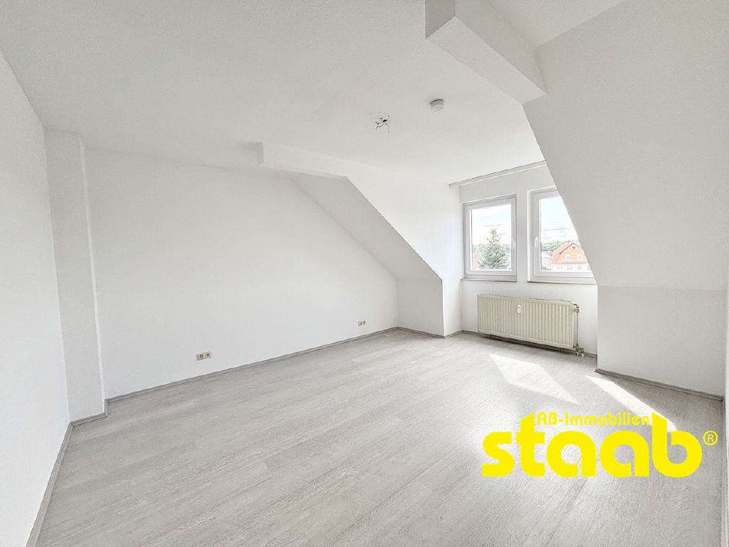 Immobilie in Stockstadt am Main - HELLE DACHGESCHOSSWOHNUNG MIT MODERNEM GRUNDRISS, TG- UND AUßENSTELLPLATZ!
 - Bild 6